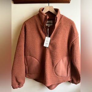 Upwest quarter zip fleece in Russet color, size M